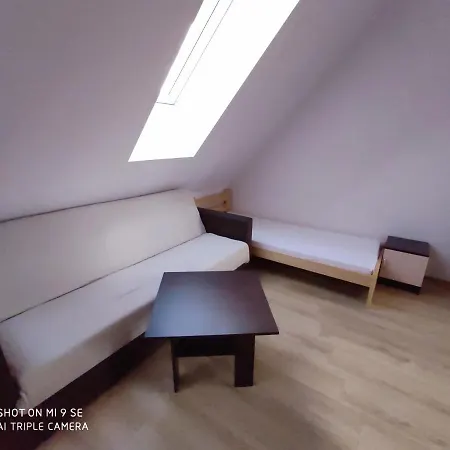 Apartmany Opolany شقة *