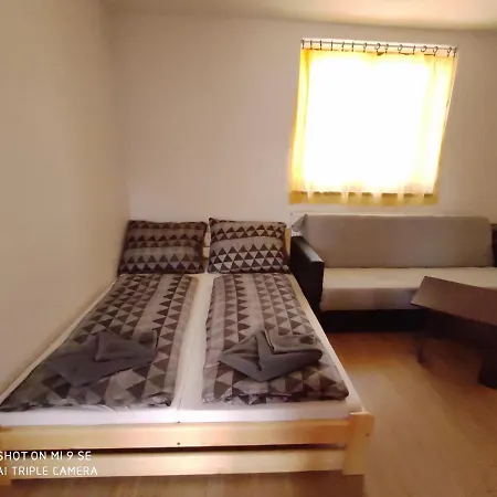 Apartmany Opolany *